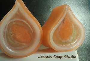 handgevormde zeep oranje
