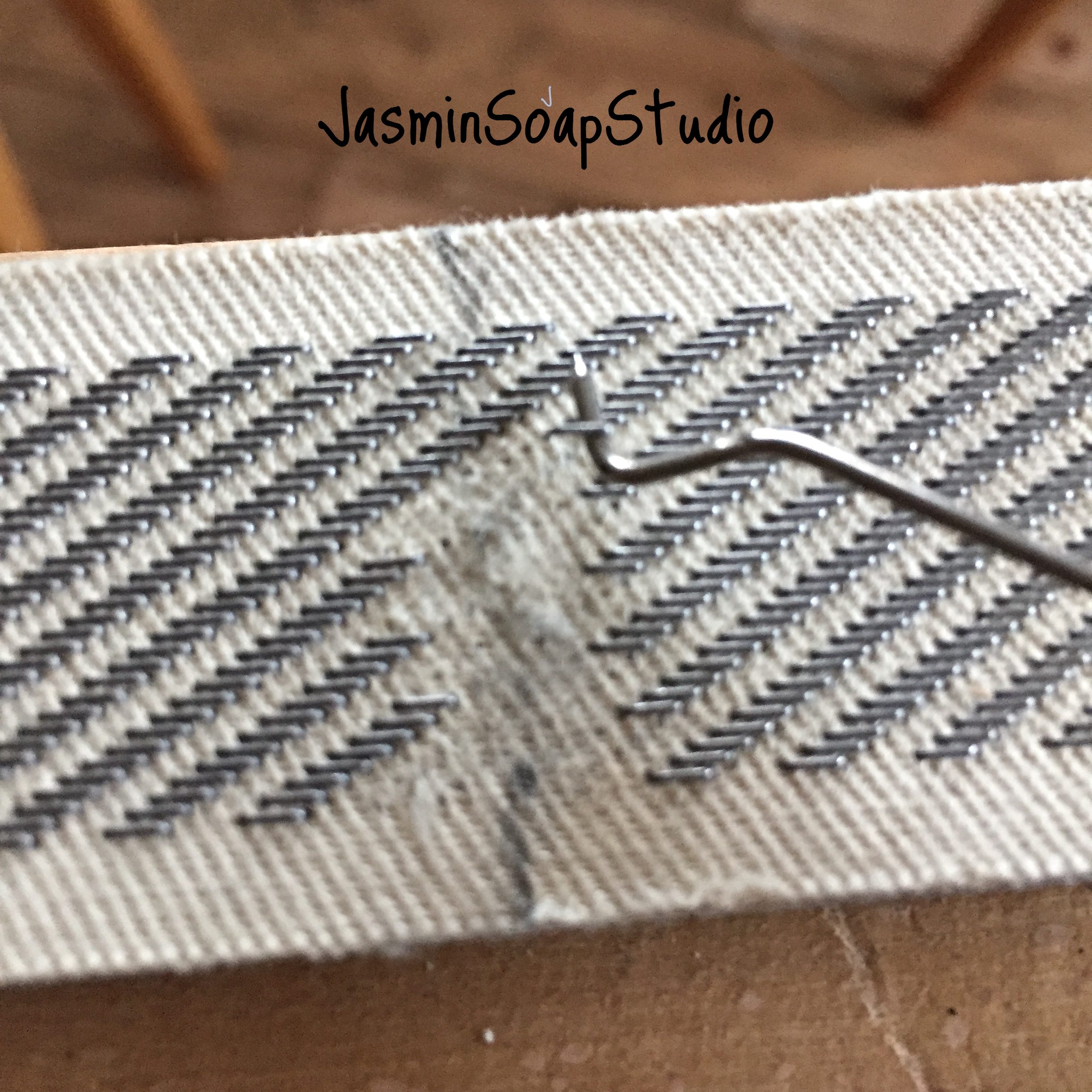 achterkant gripperstrip losmaken haakjes